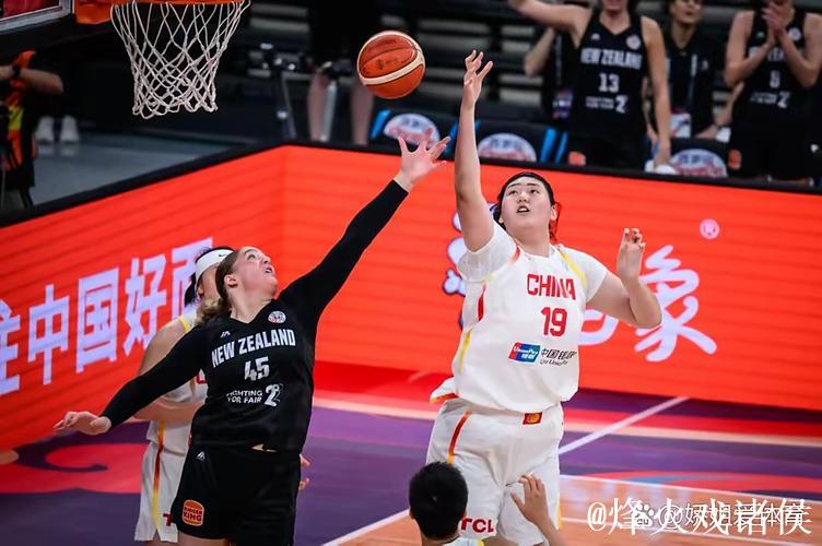 女篮亚洲杯：中国队三连胜以小组第一身份挺进四强